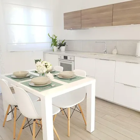 Merra Apartment